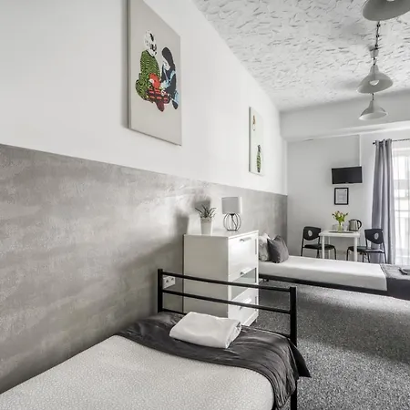 Mish Mash Nowogrodzka