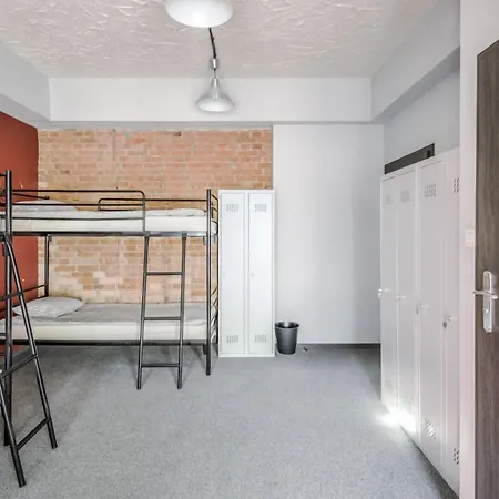 Mish Mash Nowogrodzka بيت شباب