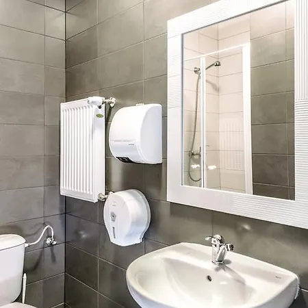 Mish Mash Nowogrodzka Hostel Varşova