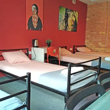 Mish Mash Nowogrodzka Vandrerhjem Warszawa