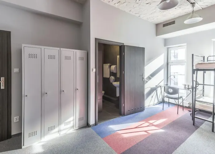 Mish Mash Nowogrodzka *